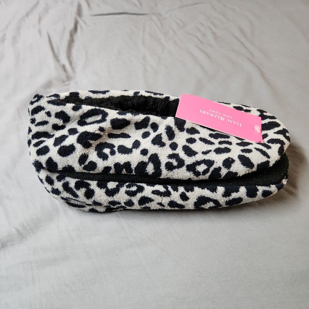 Isaac Mizrahi Slippers Womens Large Sherpa Booties Leopard Animal Print Lounge